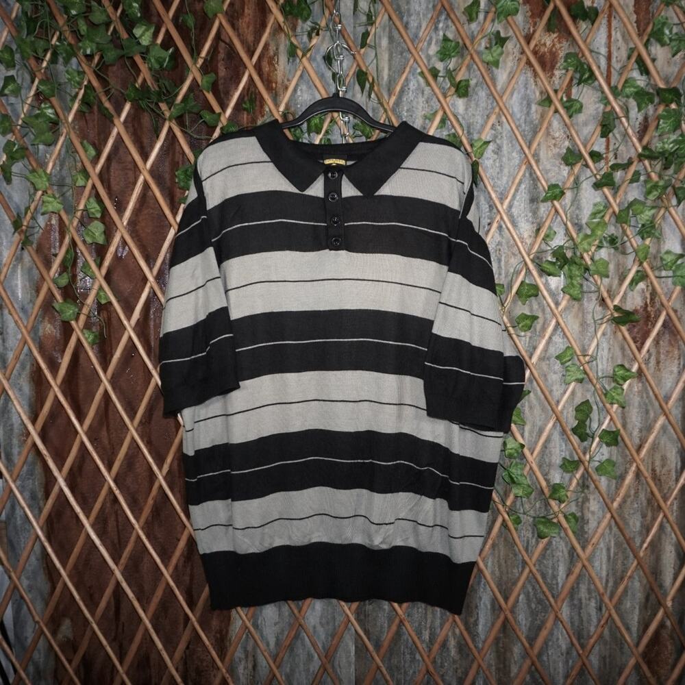 XXL - Vintage Y2K Lowrider chicano stripe charlie brown boxy